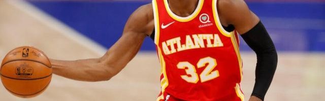 电竞战绩-时隔453天重返赛场 老鹰防守被邓恩提到新高度