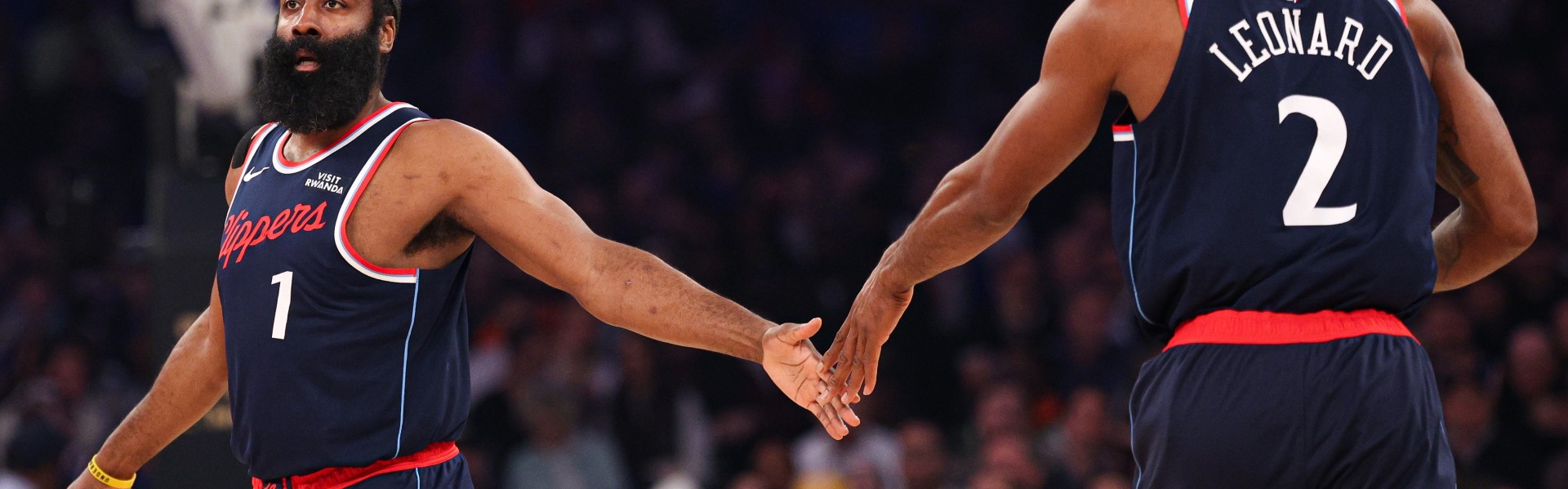 卢：哈登小卡一直在做出正确的传球 我们有很多空位投篮机会没进