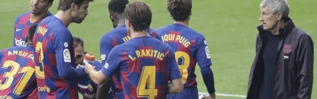 电竞战绩-梅西永远是焦点，停赛巴黎绯闻与前任教练交恶