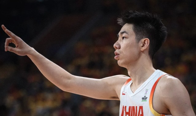 英雄联盟积分排名-丁彦雨航，多么“奇葩”的国产球员