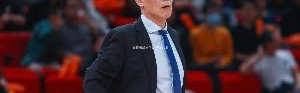 电竞战绩-麦穗丰：北京毫无变化的进攻令人费解 广厦连续2次技术性击倒对手